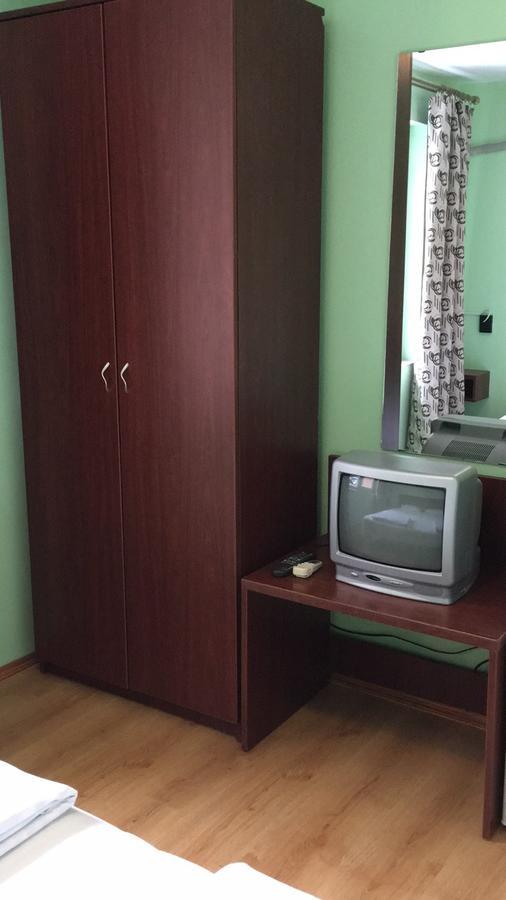 Royal Hostel Warna Zewnętrze zdjęcie